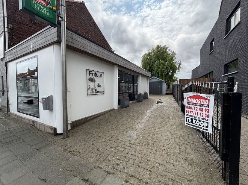 Bien professionnel à vendre
                    à 8980 Zonnebeke